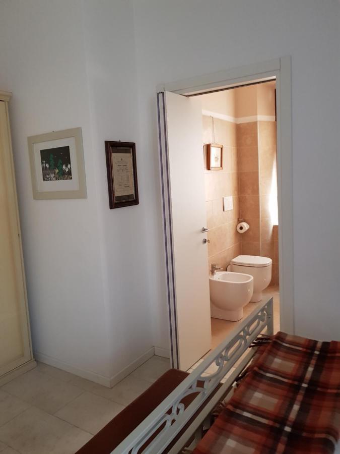 Dueterre Room & Host Fornole ภายนอก รูปภาพ